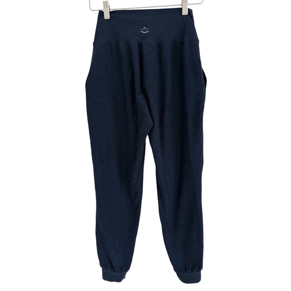 Beyond Yoga Spacedye Midi Jogger in Nocturnal Navy - Picture 4 of 7